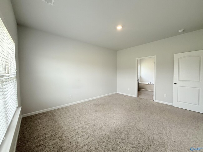 Building Photo - 7008 Nearpath Dr NW