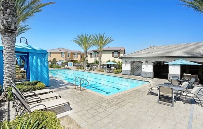 Building Photo - 6088 Sendero Ave