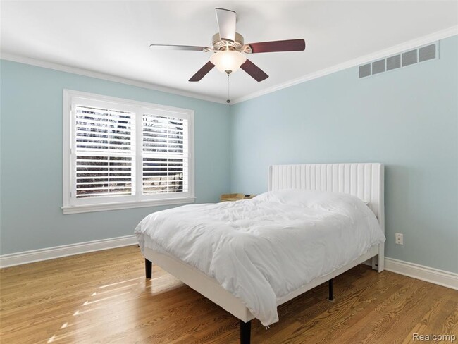 Building Photo - 4495 Maybee Rd