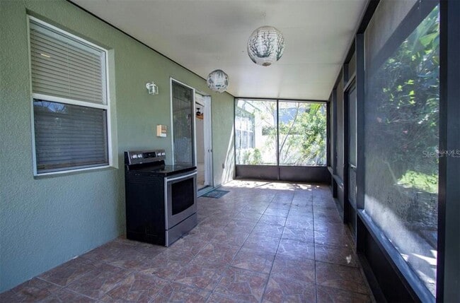 Building Photo - 1412 Blackwater Pond Dr