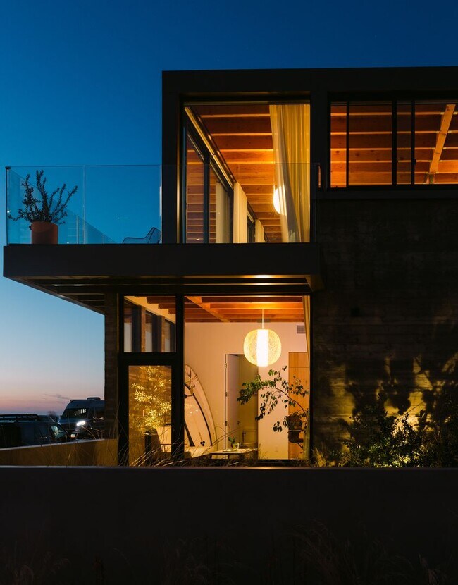 Building Photo - Fully Furnished, Modern Coastal Luxury with Stunning Ocean Views – 4BR/4BA Architectural Gem in C...