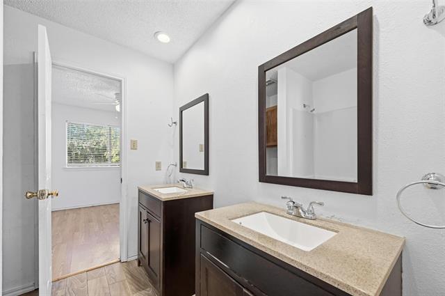 Building Photo - 2710 Wimbledon Ct