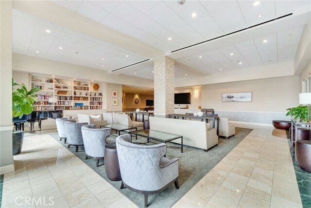 Building Photo - 850 E Ocean Blvd