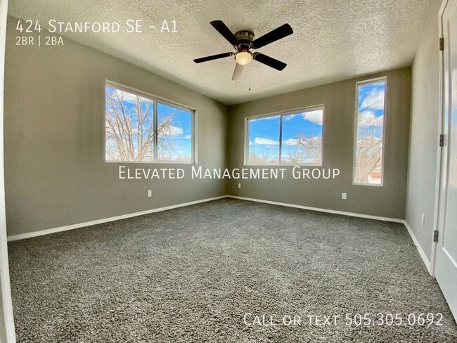 Building Photo - 424 Stanford Dr SE
