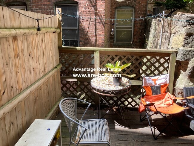 Building Photo - 37 Sheafe St