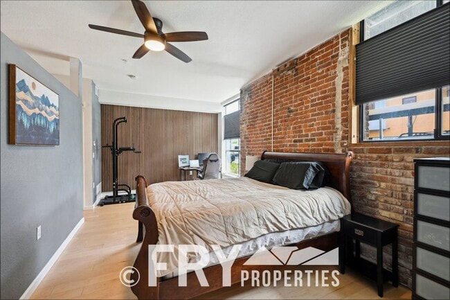 Building Photo - Spacious 1 bedroom Main Floor Condo in RiNo