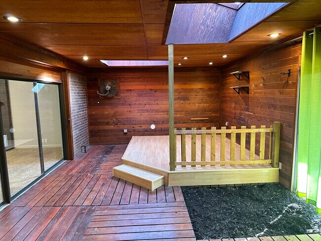 Building Photo - 10309 Harvest Moon Ave