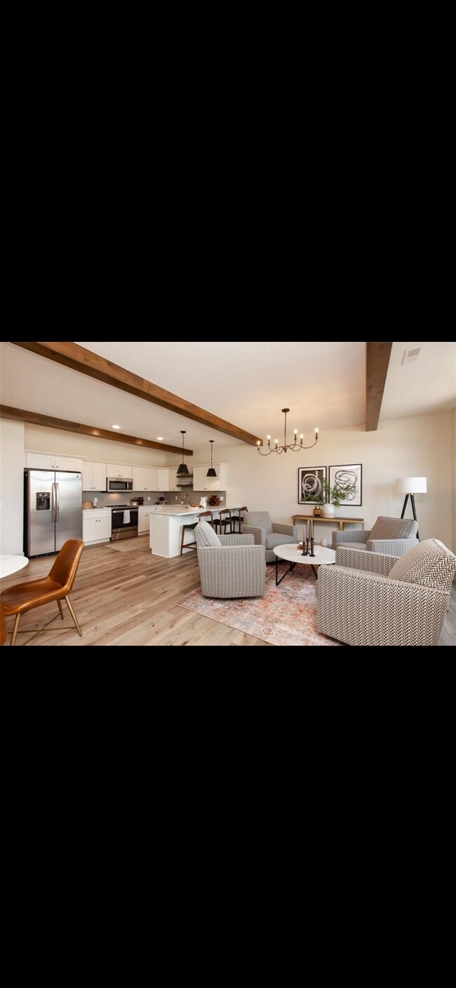 Building Photo - 6460 Galleria Dr