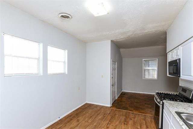 Building Photo - 4722 McCart Ave