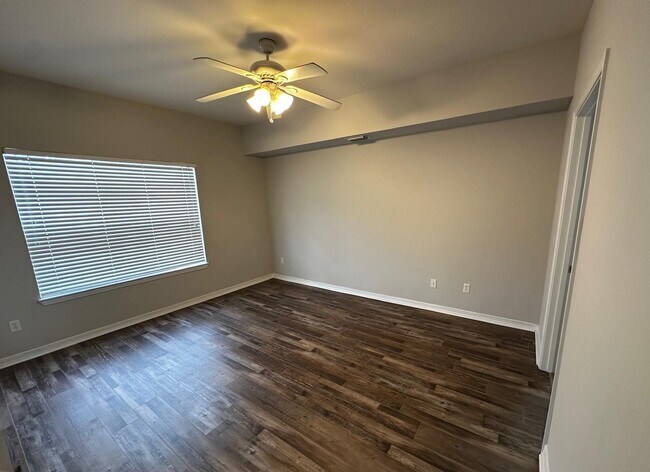 Building Photo - 2154 Whispering Pines Blvd