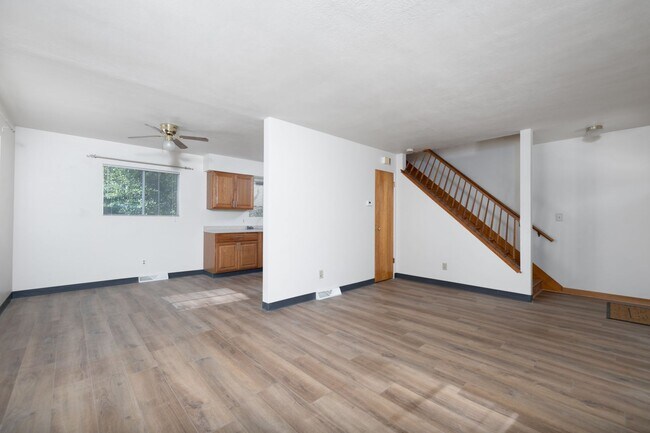 Building Photo - RoS - 01 - Jackson St