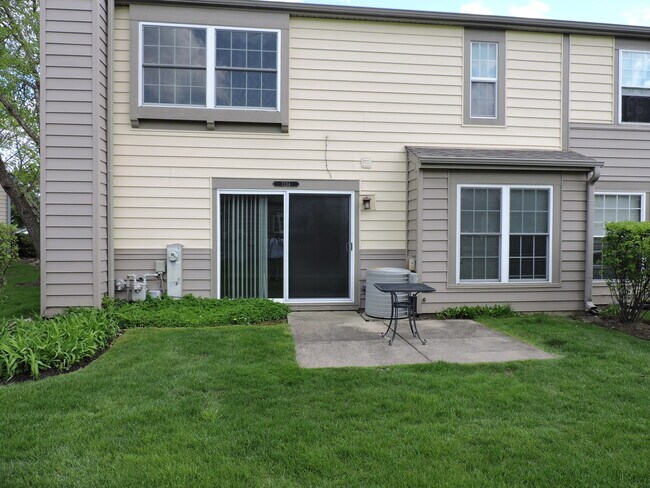 Building Photo - 1334 Gloucester Cir