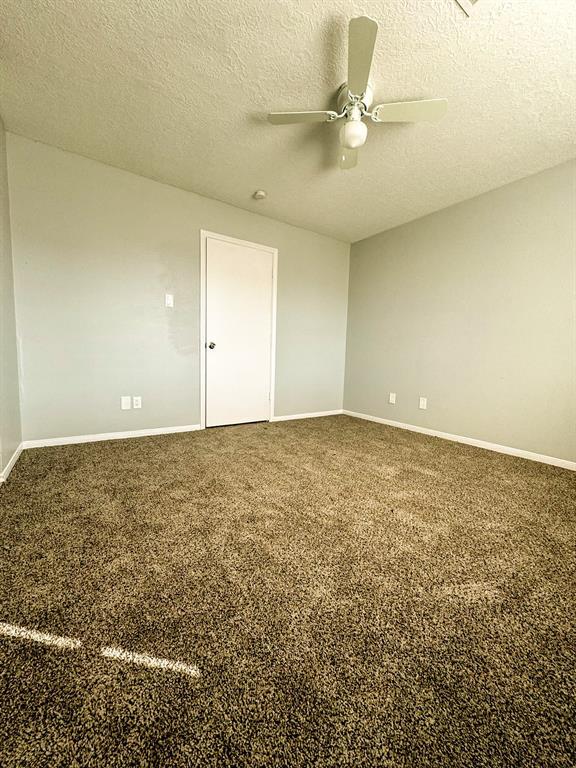 Building Photo - 1969 Country Village Blvd