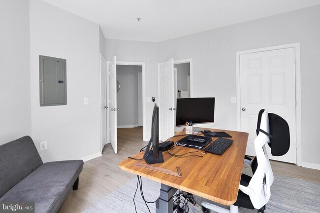 Building Photo - 9480 Virginia Center Blvd