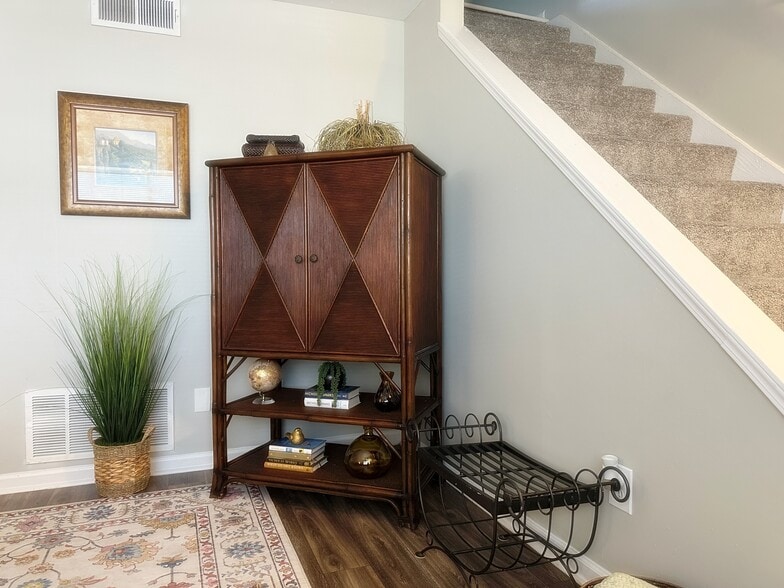Living Room 2 - Foxwood Apartment Townhomes