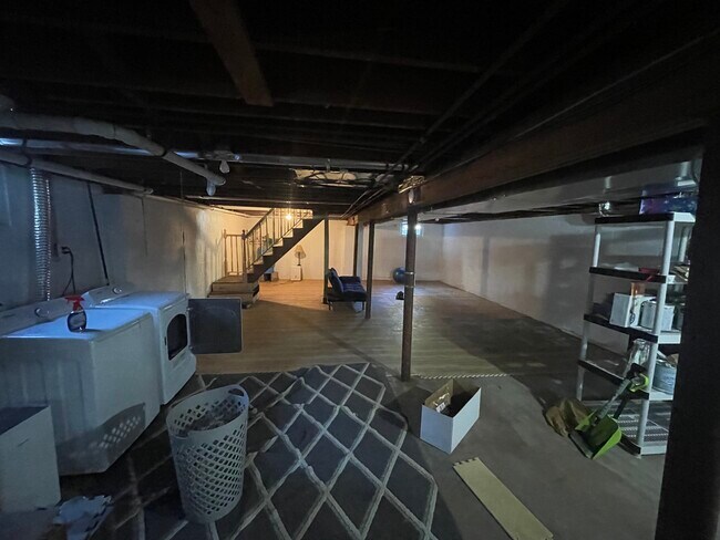 Building Photo - 1280 Lehman Ave