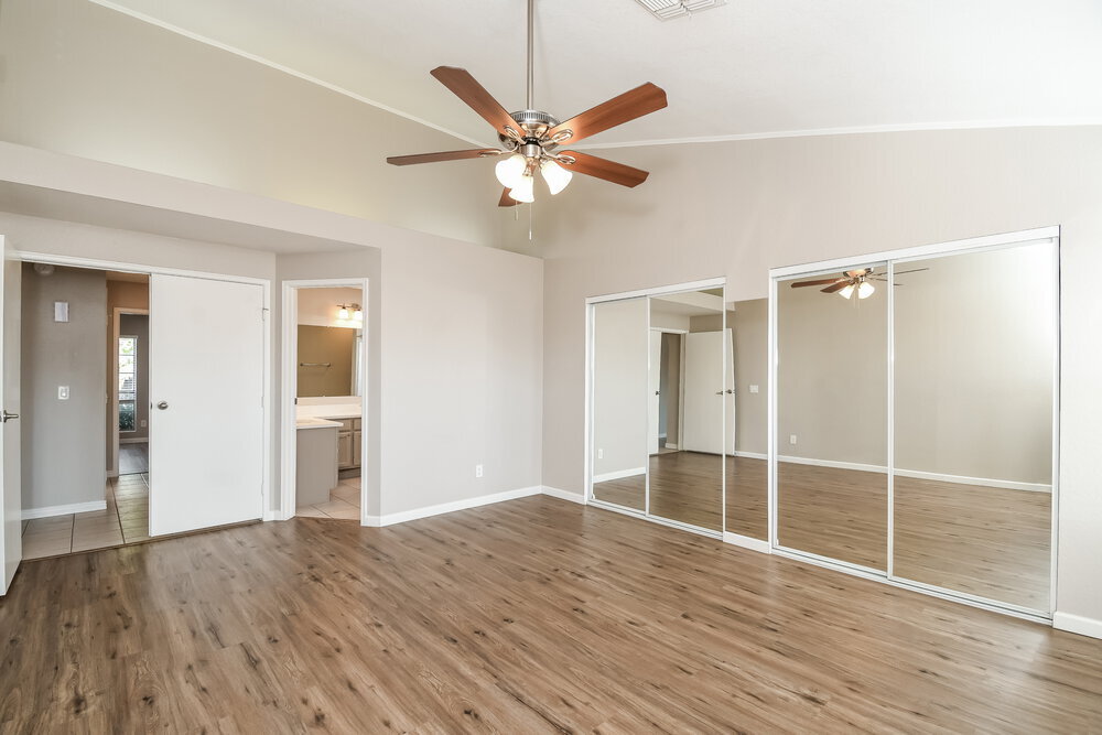 Building Photo - 6143 W Harrison St