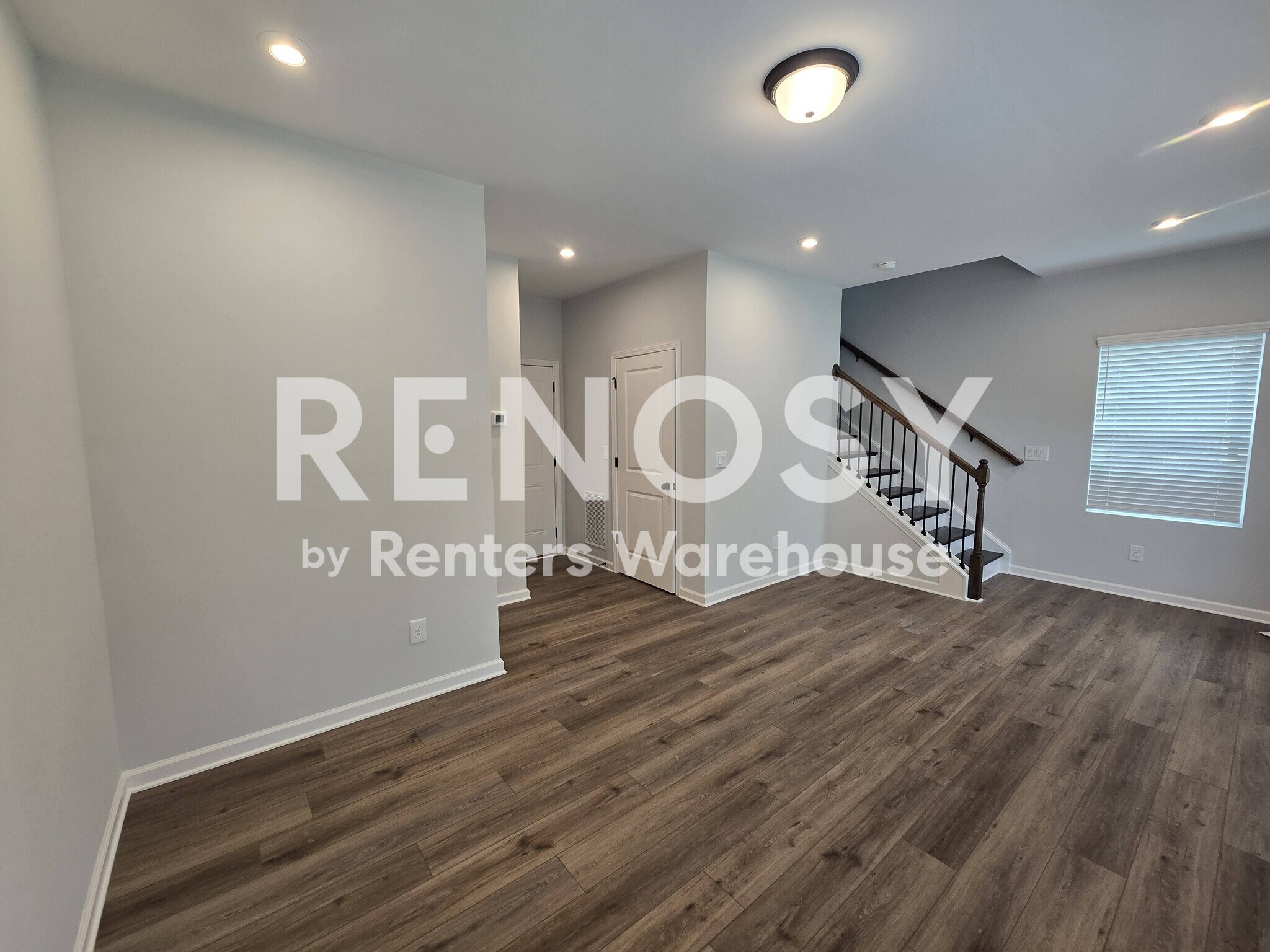 Building Photo - 2907 Beaconwood Ct