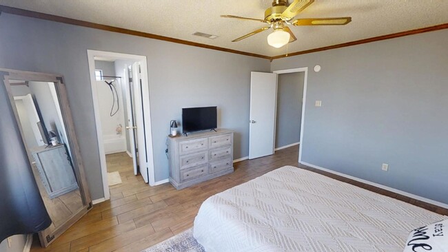 Building Photo - Embrace Spacious Living in Killeen!