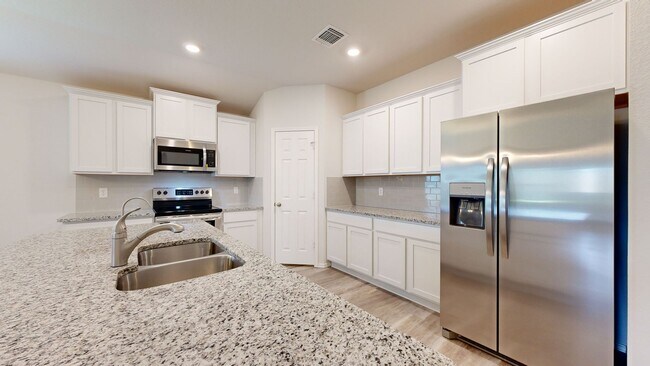 Building Photo - 2 WEEKS FREE RENT + $1,750 A MONTH!