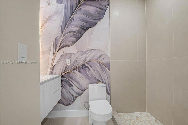 Building Photo - 694 NE 76th St