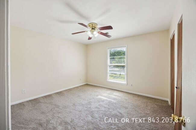 Building Photo - 144 Braly Dr