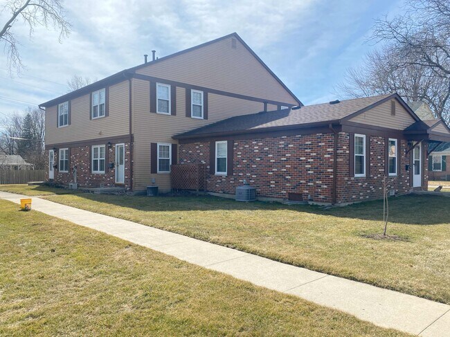 Condo Building - 1647 Wingate Blvd