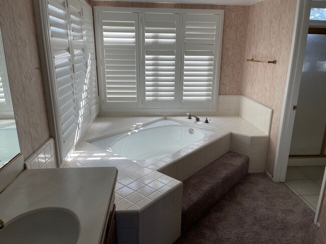 Building Photo - Stunning Newly Renovated Single-Family Home with Panoramic Views in Prestigious Walnut Neighborhood