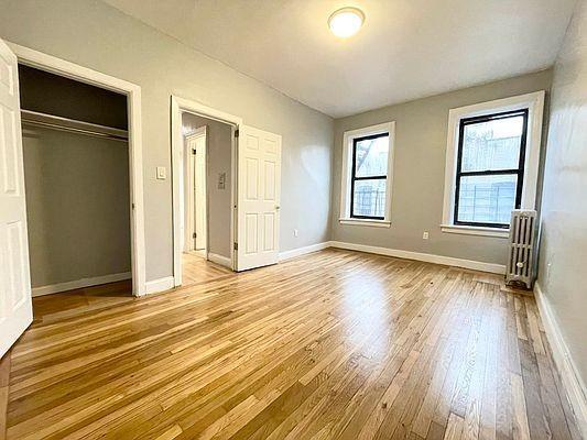 Building Photo - 1 bedroom in BRONX NY 10456