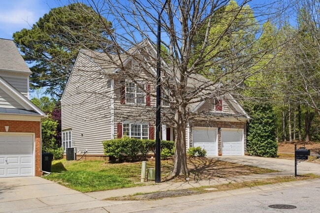 Building Photo - WAKEFIELD CORNER HOME WITH 4 BEDROOMS IS WAITING FOR YOU!