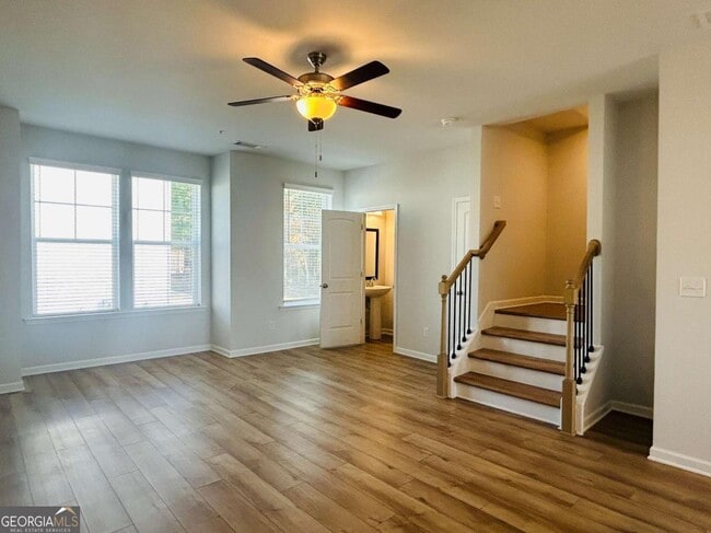 Building Photo - 140 Reese St