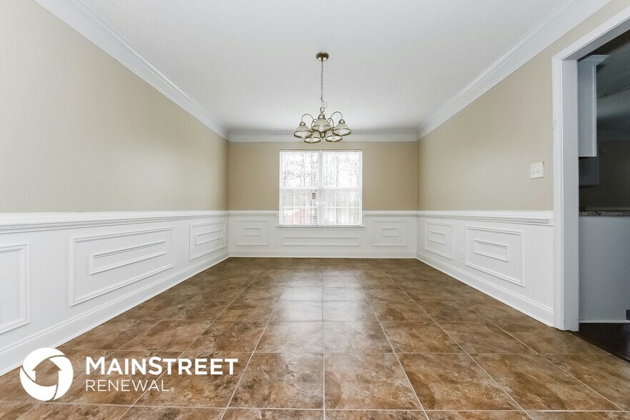 Building Photo - 301 Lyman Ct