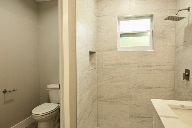 Building Photo - 15 Malauka Pass Way