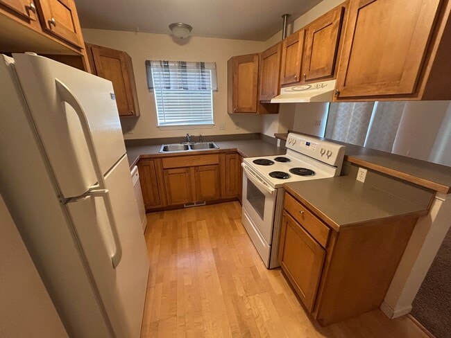 Building Photo - 1005 Sheep Herder Ln