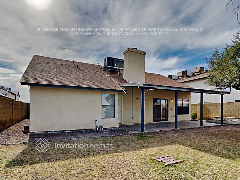 Building Photo - 4536 W Behrend Dr