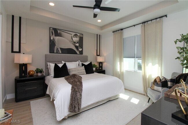 Building Photo - 8857 Oceana Wy