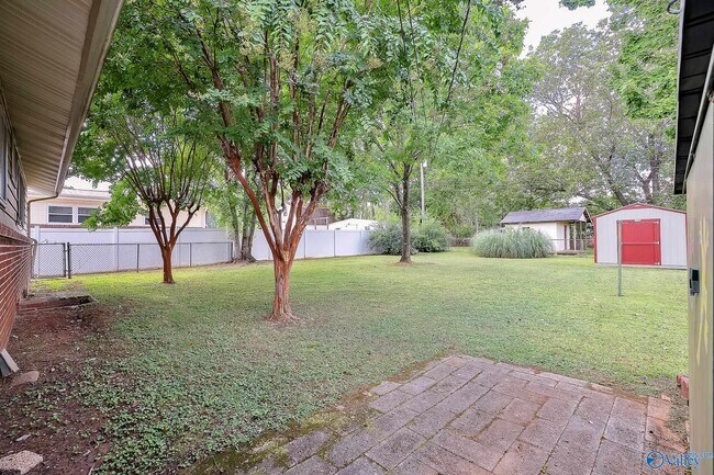 Building Photo - 2906 Morgan St SW