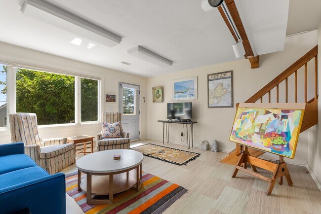 Building Photo - 26 Salt Island Rd