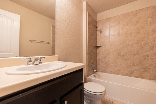 Building Photo - 1411 Frio Eagle