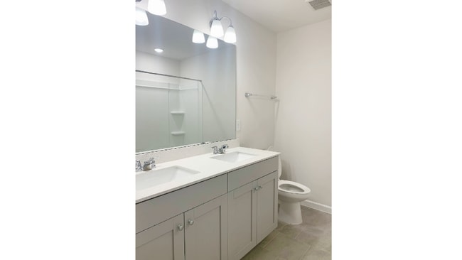 Building Photo - 612 Creekway Dr