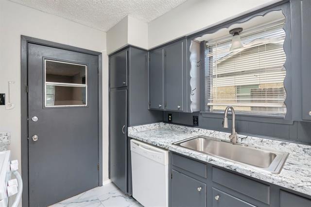 Building Photo - 8013 Emerald Hills Way