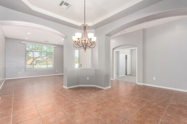 Building Photo - 10335 N Tall Cotton Dr