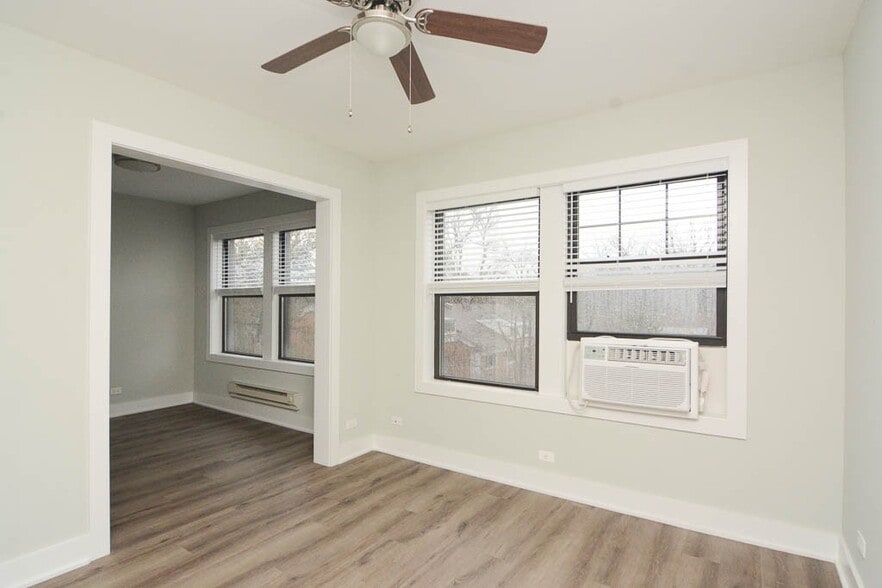 Building Photo - 730 St Johns Ave