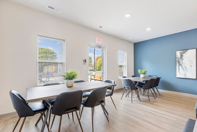 Building Photo - Millbrook Townhomes