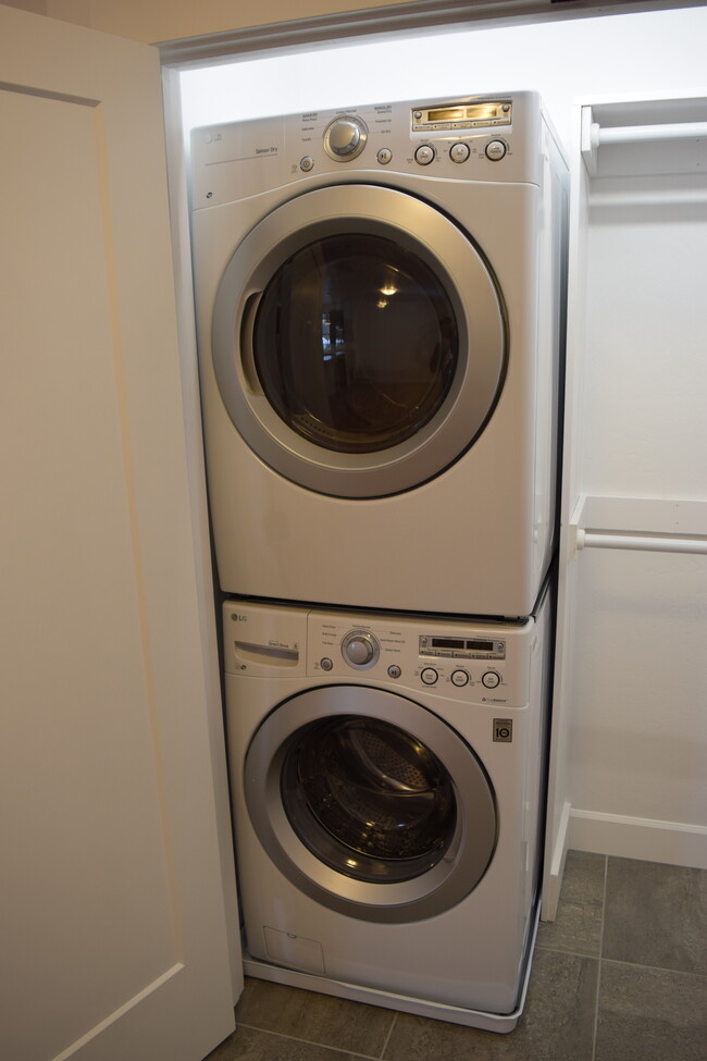 Full Size stacked washer and dryer - 328 S Tracy Ave