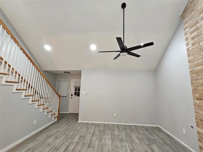 Building Photo - 2209 Singletree Ave