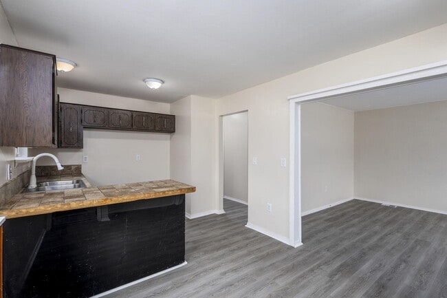 Building Photo - 11203 Toepfer Rd