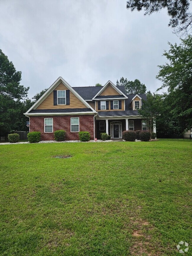 Building Photo - 4 Bedroom in Perrydise! Available to view ...