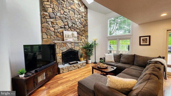 Building Photo - 5503 Chestermill Ct