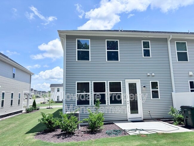 Building Photo - 175 Anise Ln